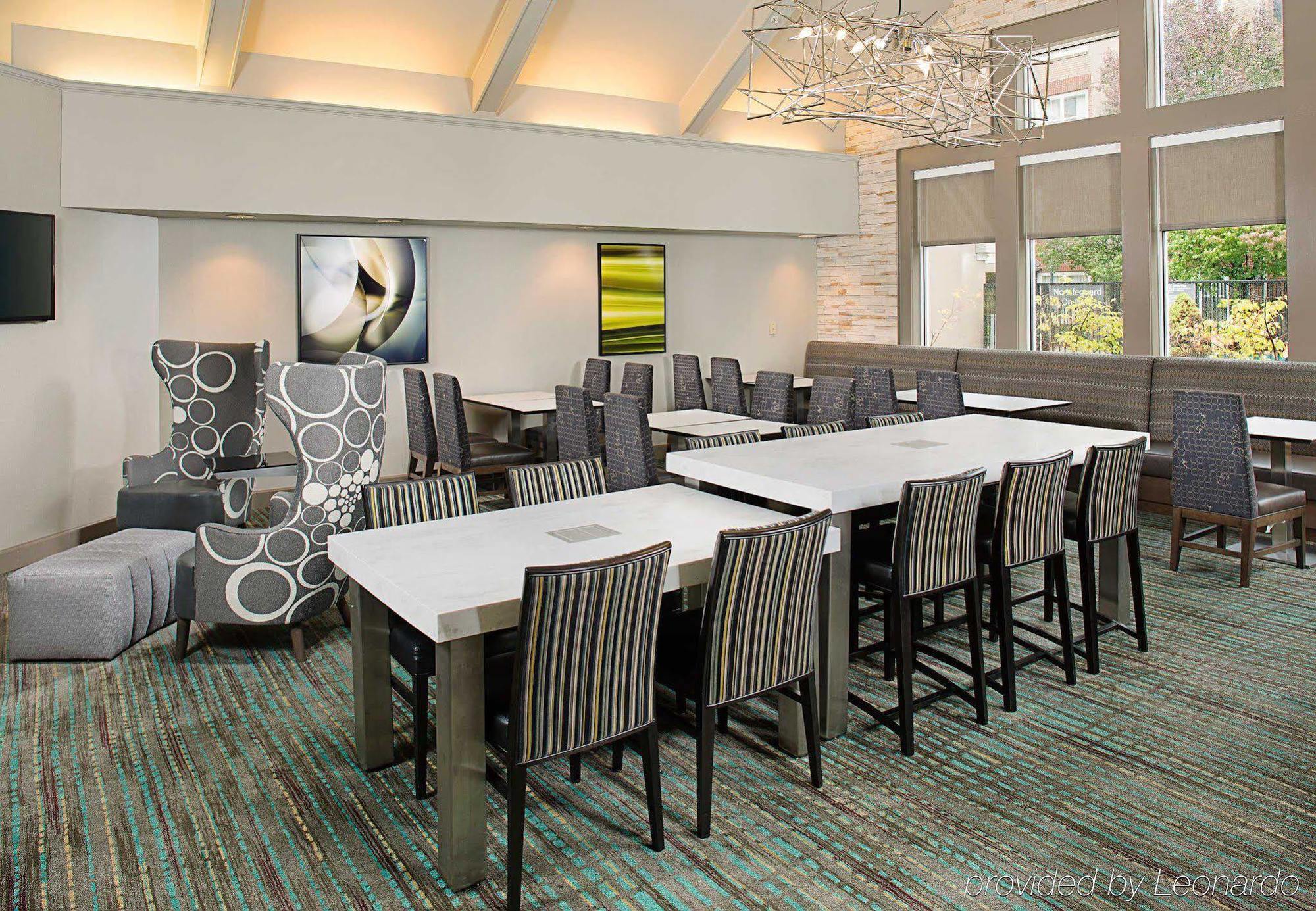 Residence Inn By Marriott Detroit Livonia Bagian luar foto